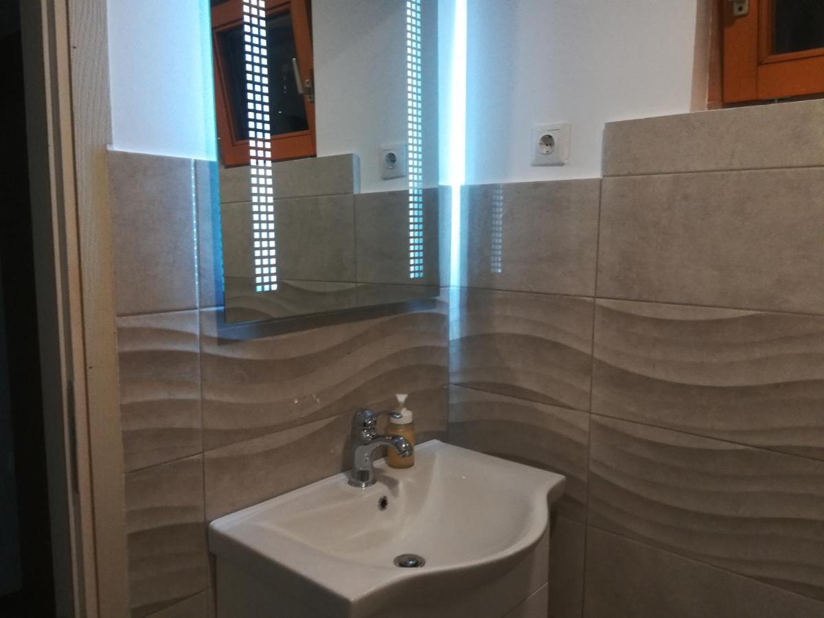 Ferienwohnung Izvor Ilok Exterior foto